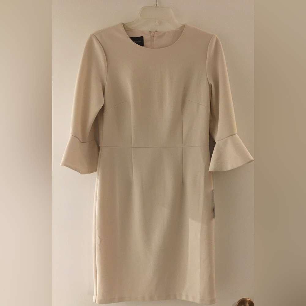 NWT: Donna Morgan: Crepe Three-Quarter Sleeve Tailored Sheath Dress--sz 6